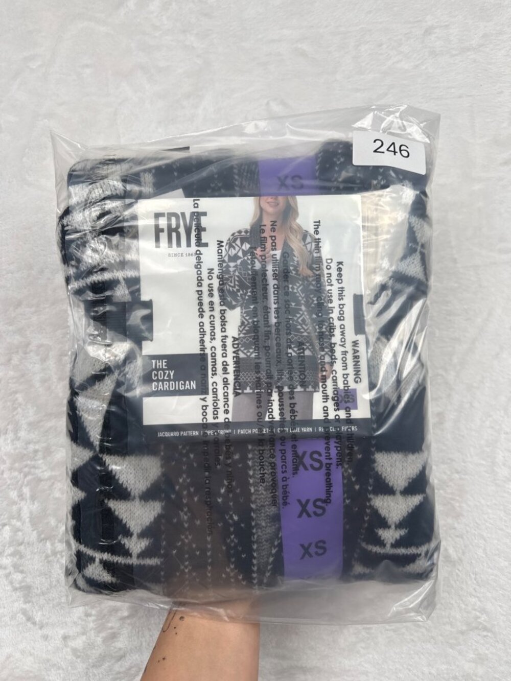 Frye Womens Cozy Cardigan XS Black & White Jacquard Pattern - Picture 4 of 4